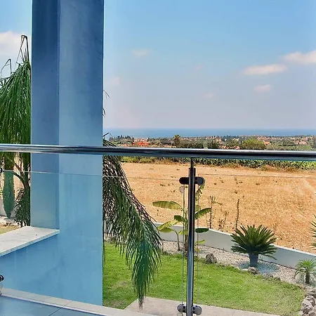 Casa Lucia Villa Peyia